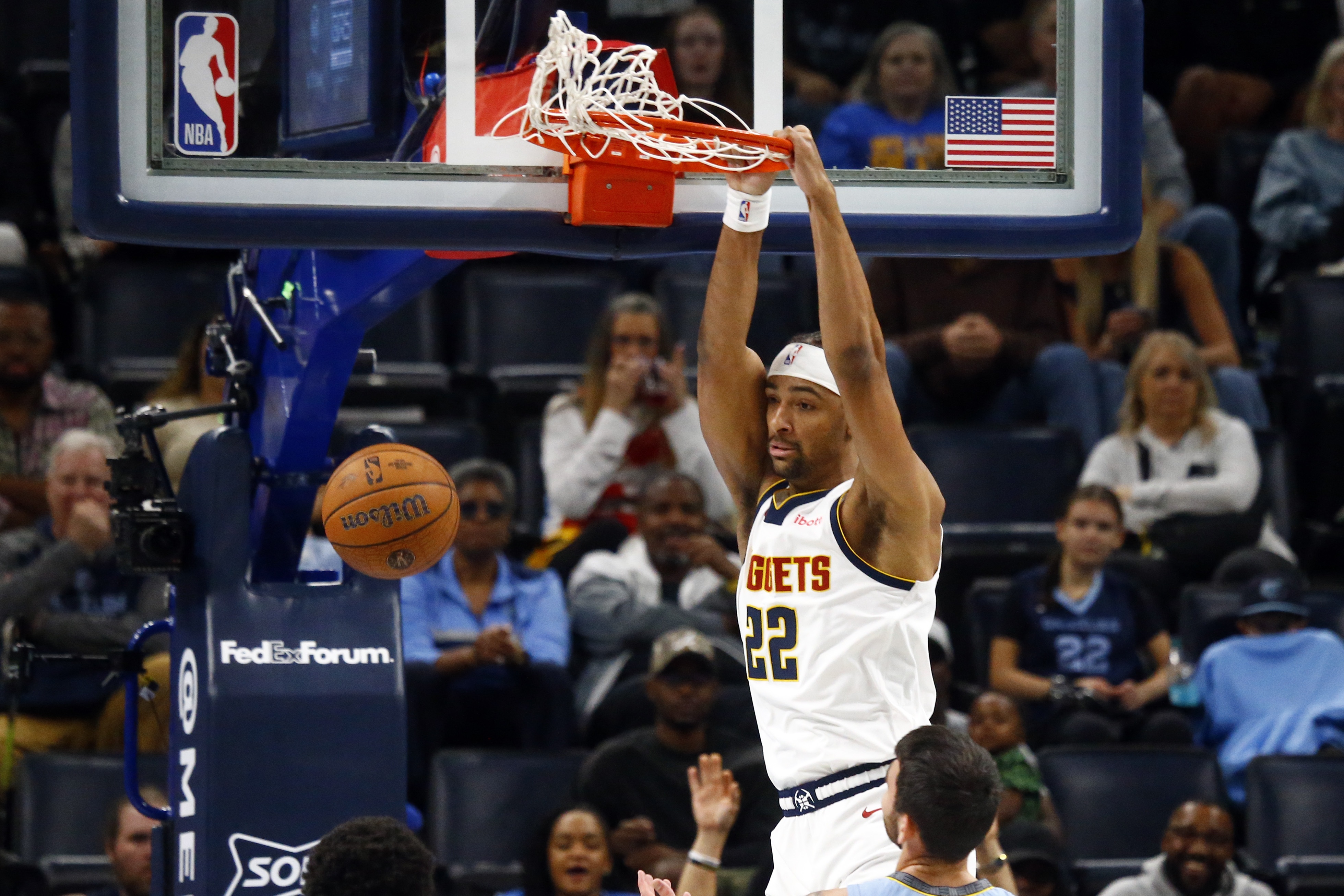 完美世界电竞官网-真挚的祝福！NBA官推祝掘金前锋纳吉25岁生日快乐